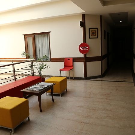 Oyo Rooms Chandigarh Sector 34 Kültér fotó