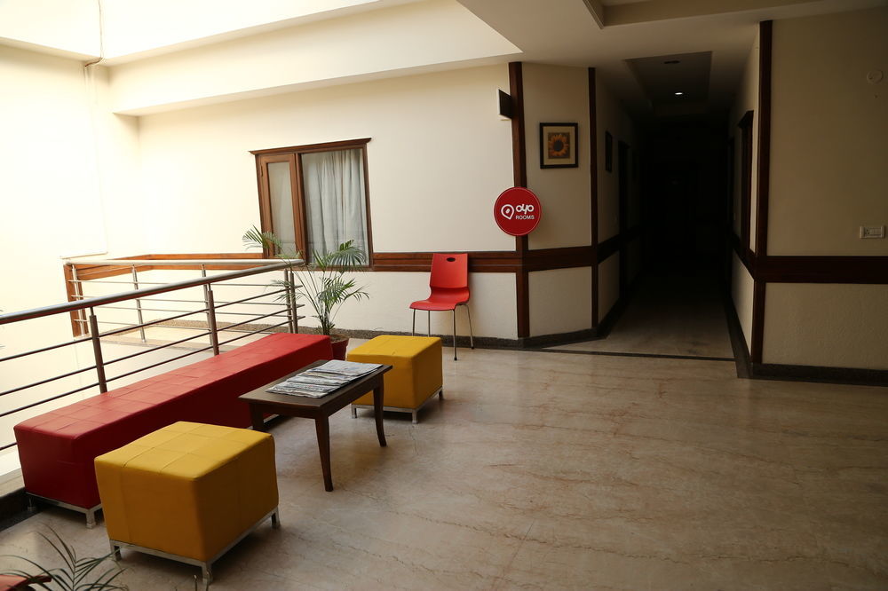 Oyo Rooms Chandigarh Sector 34 Kültér fotó