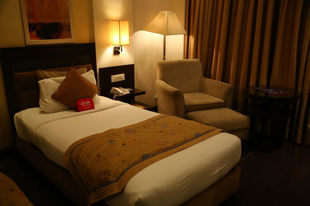 Oyo Rooms Chandigarh Sector 34 Kültér fotó