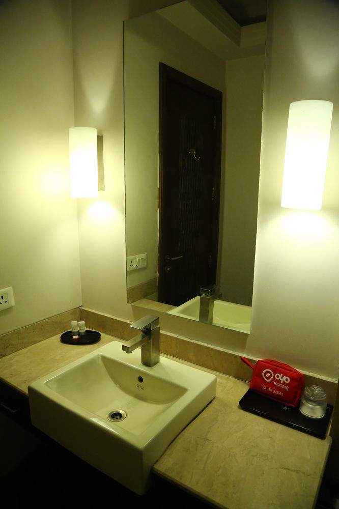 Oyo Rooms Chandigarh Sector 34 Kültér fotó